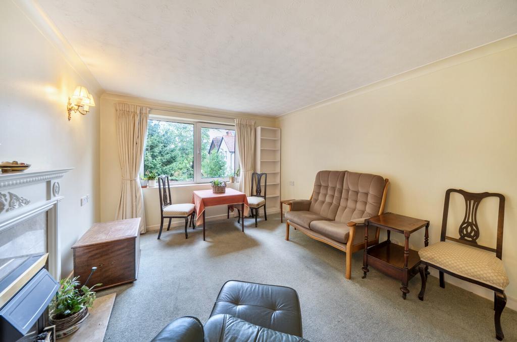 Apartment in Oxfordshire - More