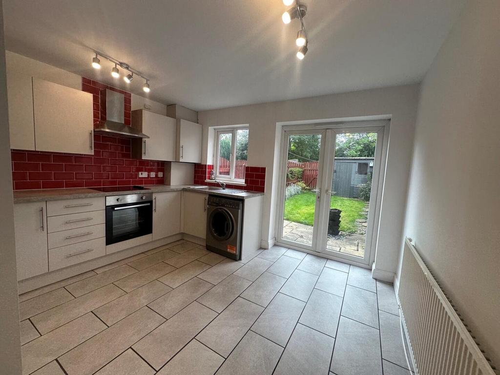 House in Oldham, Lime Gate - View 4
