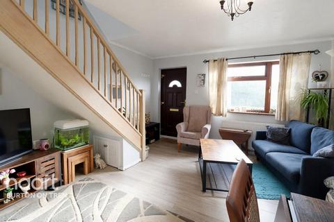 2 bedroom end of terrace house for sale, Oak Close, Swadlincote