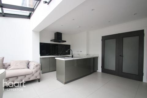 5 bedroom semi-detached house for sale, Chaplin Crescent, Sunbury-On-Thames