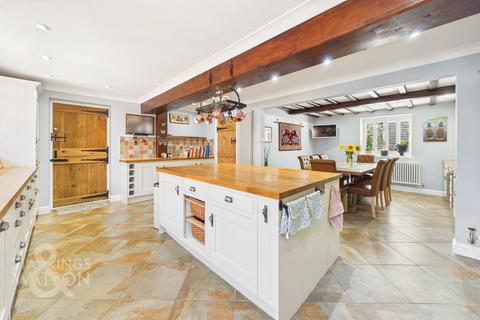 7 bedroom detached house for sale, New Buckenham Road, Banham, Norwich