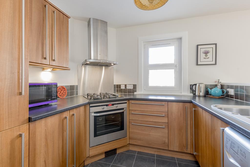 Apartment in Edinburgh, Craigcrook, Blackhall - More