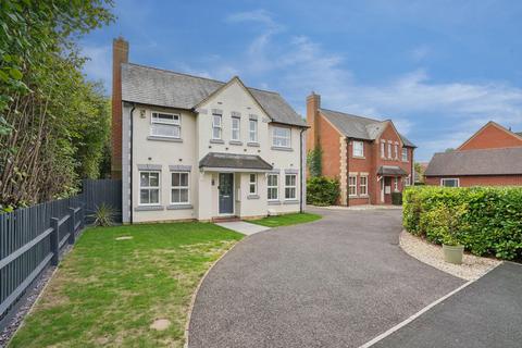 3 bedroom detached house for sale, Foxglove Close, Bicester OX26