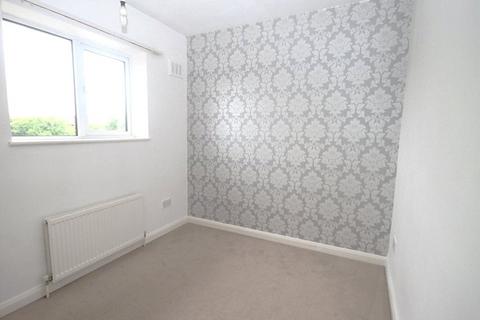 2 bedroom maisonette for sale, Twickenham Road, Hanworth, Feltham, TW13