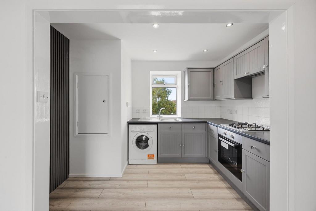 Apartment in Bristol - More