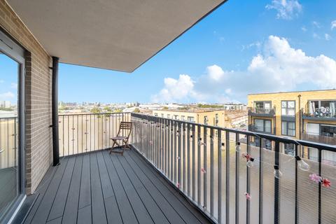 2 bedroom apartment for sale, Bowen Drive, London