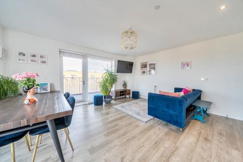2 bedroom apartment for sale, Bowen Drive, London