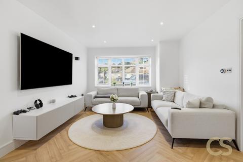 3 bedroom semi-detached house for sale, Montayne Road, Cheshunt, Hertfordshire, EN8 8LS