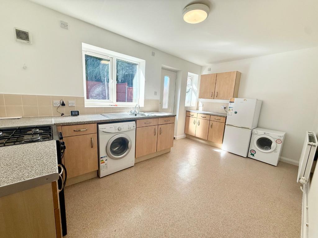 House in Nottingham, Aspley - View 5