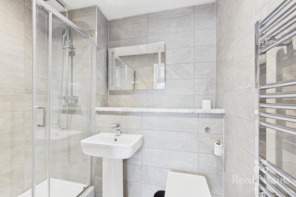 Apartment in Merseyside - More