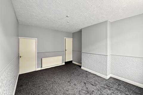 2 bedroom terraced house to rent, Trilby Street, Wakefield, WF1