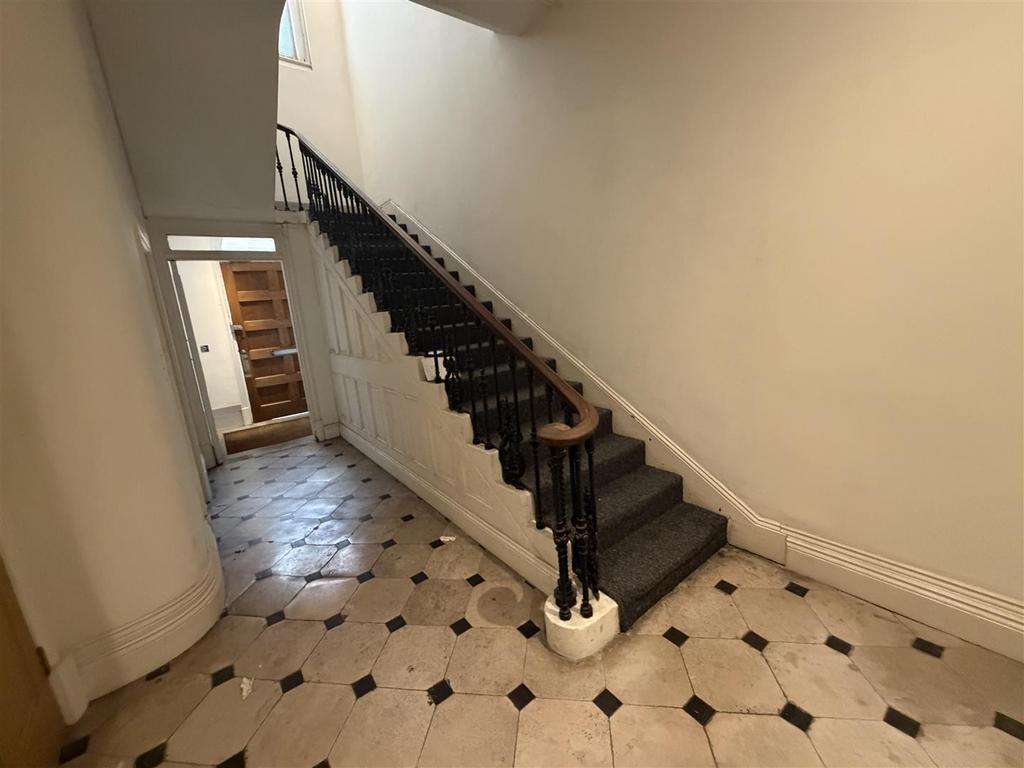 House in Leicester - More