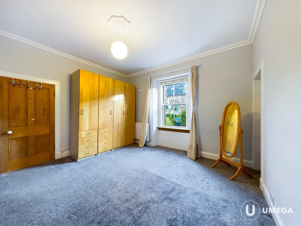 House in Edinburgh - View 3