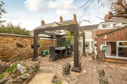 3 bedroom terraced house for sale, High Street, Deddington, Banbury