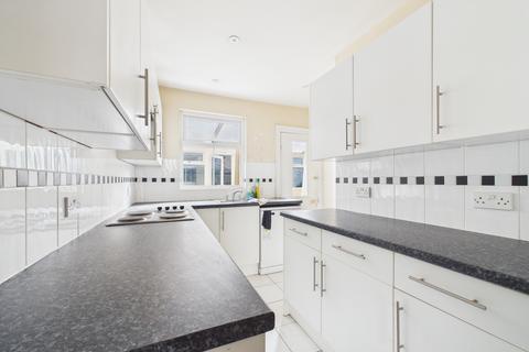 4 bedroom end of terrace house for sale, Ainsworth Street, Cambridge, Cambridgeshire