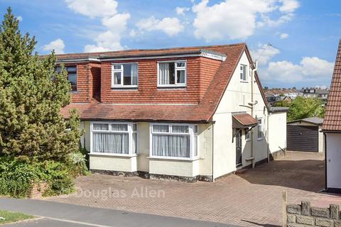 5 bedroom chalet for sale, Lodge Lane, Romford RM5