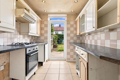5 bedroom end of terrace house for sale, Chartham Road, London, SE25