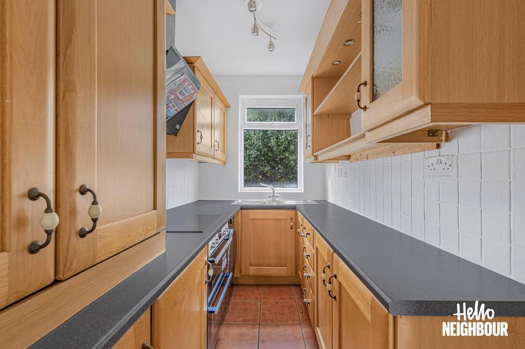 Apartment in London - View 5