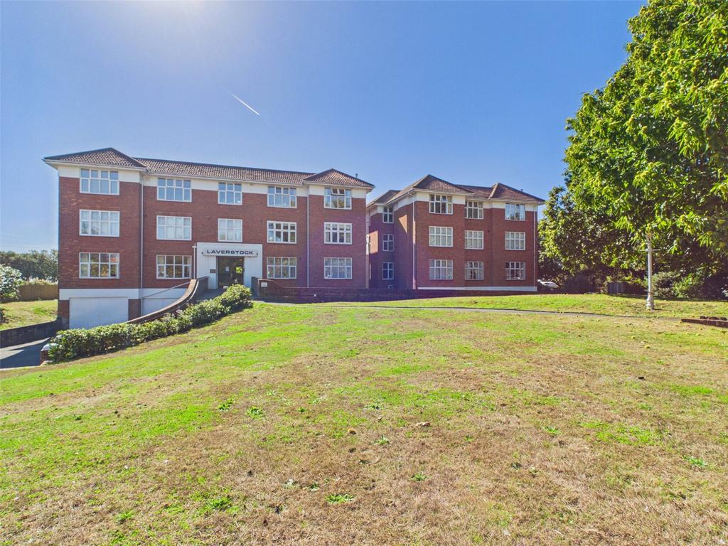 Apartment in Dorset - View 2