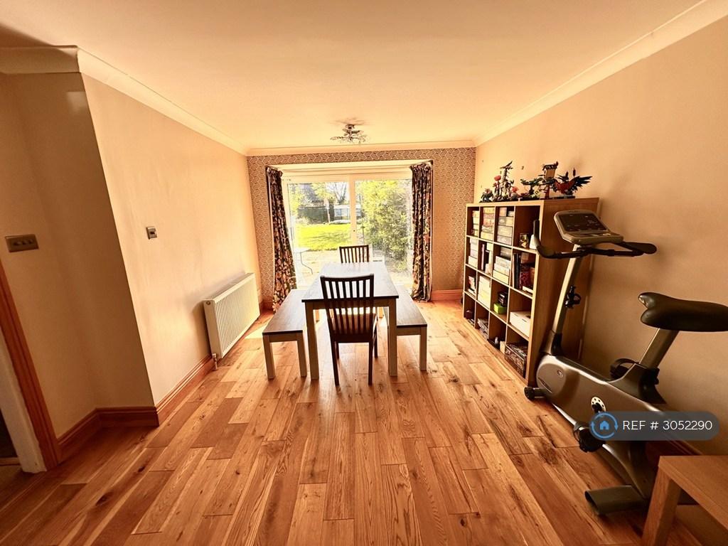 House in York - View 3