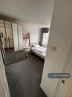 1 bedroom in a house share to rent, Swallow Close, Buckingham, MK18