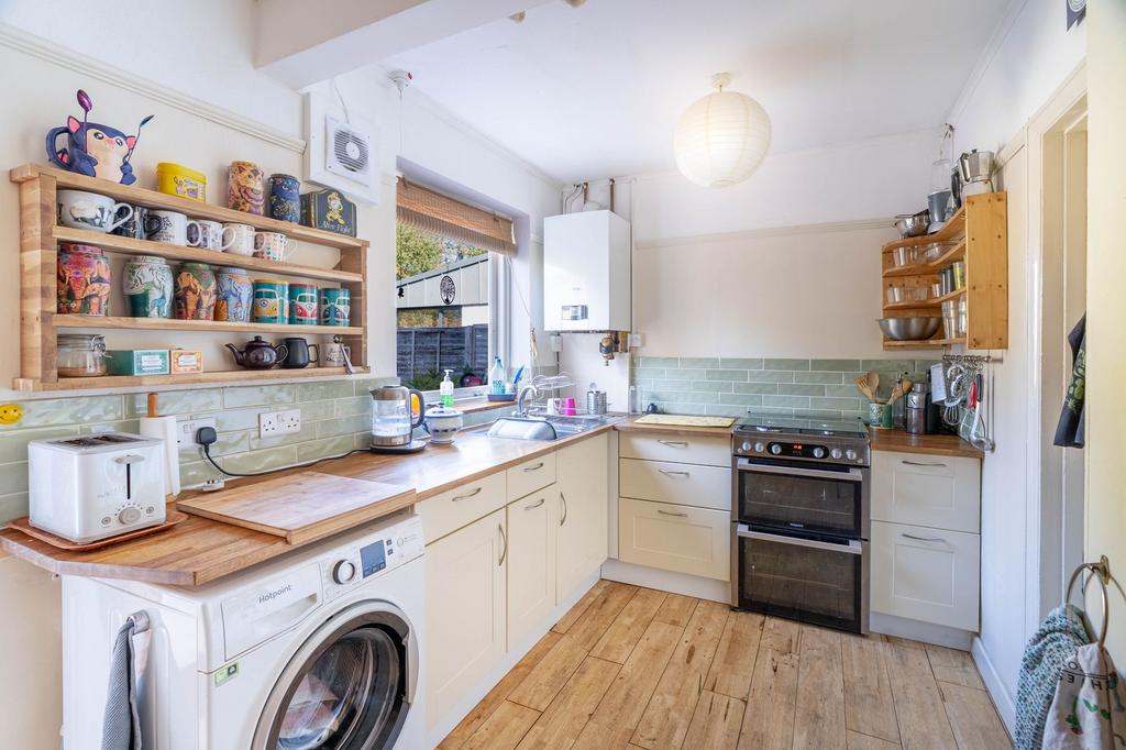 House in Cambridge, Romsey - View 4
