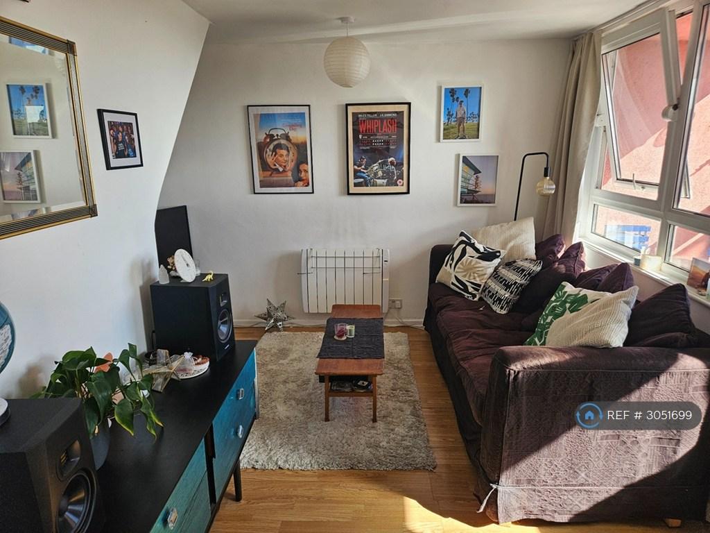 Apartment in Bristol - View 2