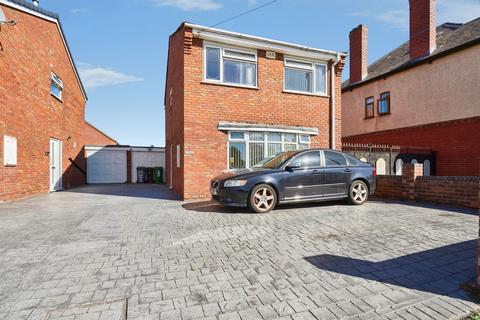 4 bedroom detached house for sale, Wolverhampton Road East, Parkfields, Wolverhampton