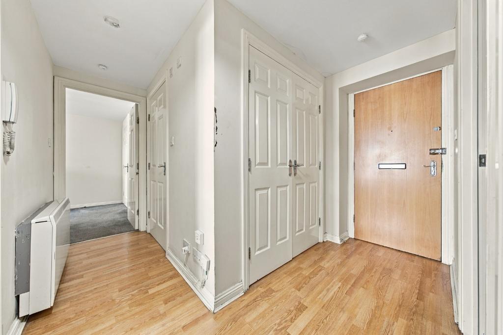 Apartment in Glasgow City - View 4