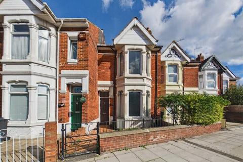 3 bedroom terraced house for sale, Milton Road, Southsea