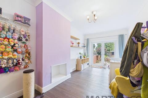 3 bedroom terraced house for sale, Milton Road, Southsea