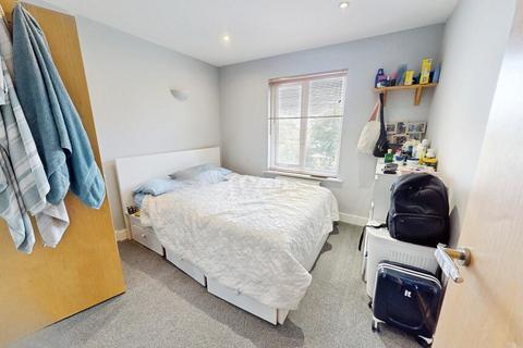 2 bedroom apartment for sale, Providence Park, Cheltenham