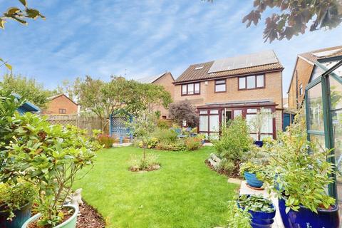 5 bedroom detached house for sale, Chasely Crescent, Up Hatherley
