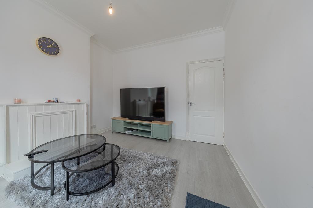 House in Leicester - View 2