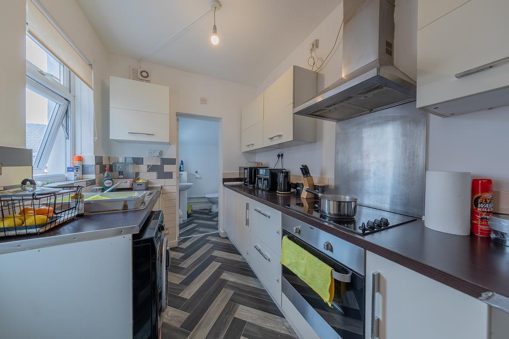 House in Leicester - View 5