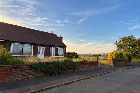 2 bedroom semi-detached bungalow for sale, Cliftonville Road, Rochdale, OL16 4SG, Rochdale, OL16