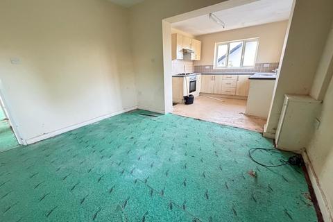 2 bedroom semi-detached bungalow for sale, Cliftonville Road, Rochdale, OL16 4SG, Rochdale, OL16