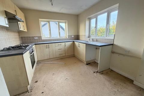 2 bedroom semi-detached bungalow for sale, Cliftonville Road, Rochdale, OL16 4SG, Rochdale, OL16