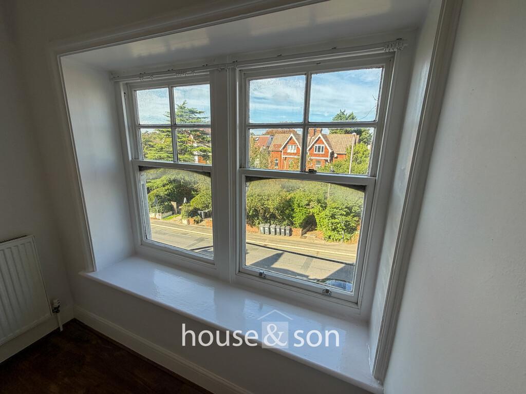 Apartment in Bournemouth - More