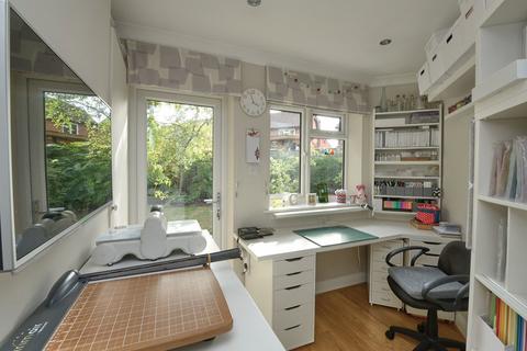 4 bedroom detached house for sale, Howard Drive, Farnborough GU14