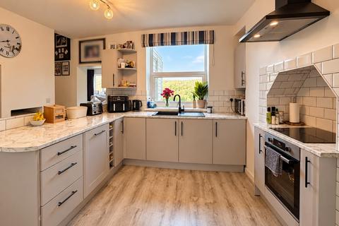 2 bedroom terraced house for sale, Clydach Road, Swansea SA6