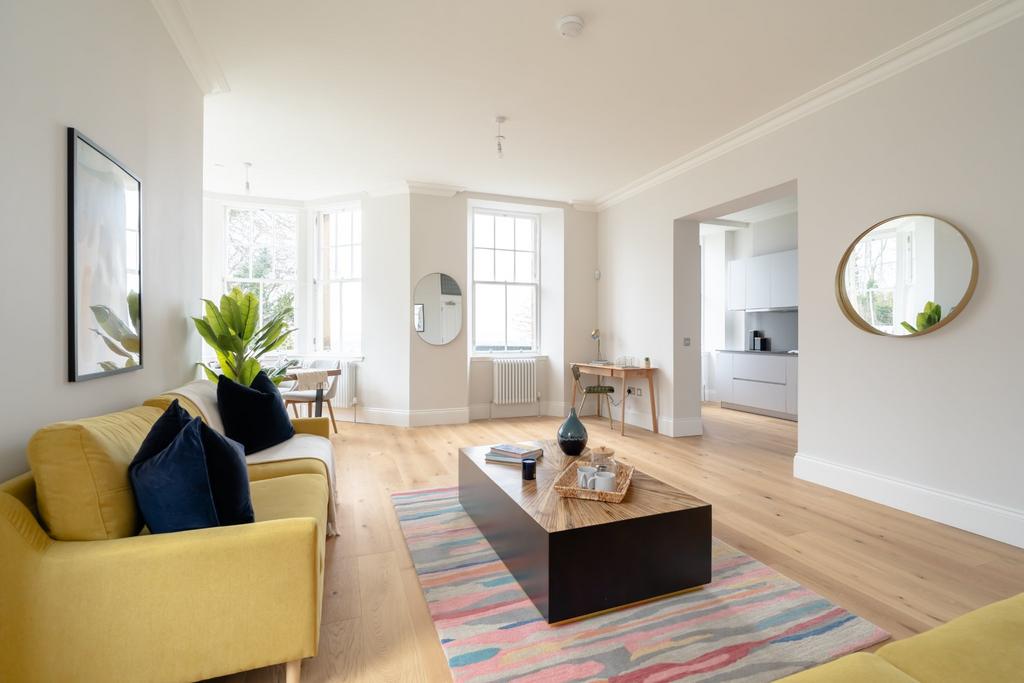 Apartment in Edinburgh - View 4