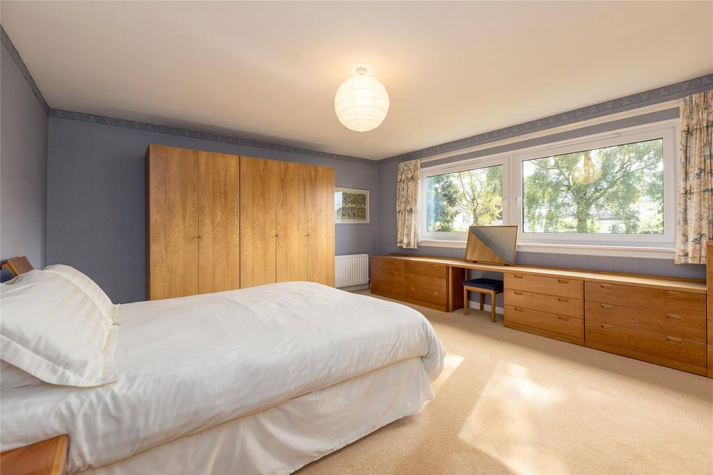 House in Edinburgh - View 3