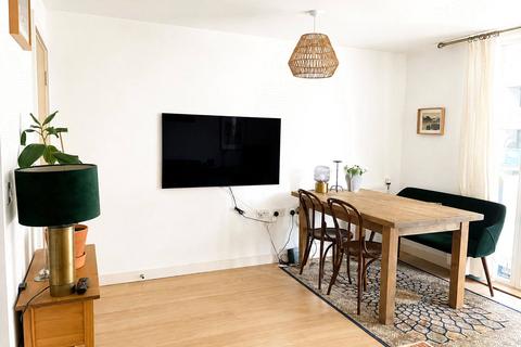 1 bedroom apartment for sale, Lidcote House, 35 Robsart Street, London