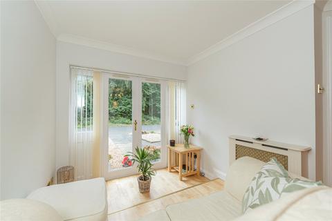 3 bedroom terraced house for sale, Daiches Braes, Edinburgh EH15