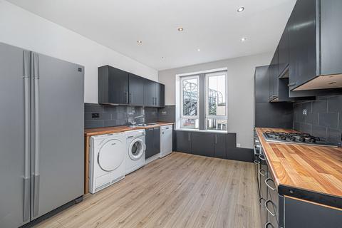 4 bedroom flat for sale, Pratt Street, Kirkcaldy