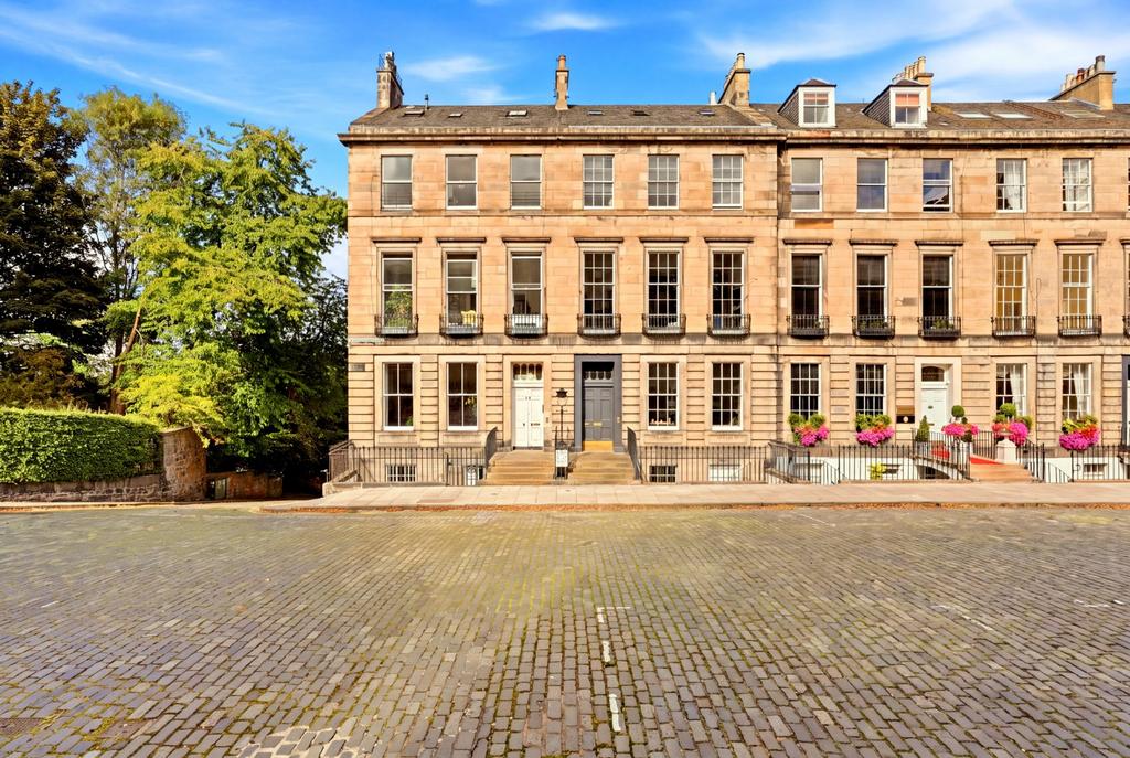 Apartment in Edinburgh