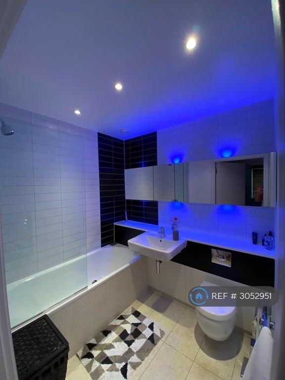 Apartment in Manchester - More