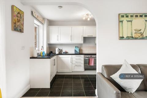 2 bedroom flat to rent, Portside, Brighton, BN2