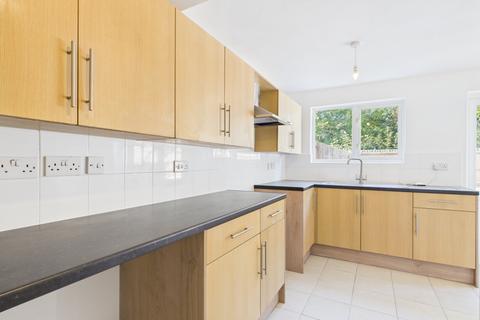 4 bedroom link detached house to rent, Smallwood, Peterborough, Cambridgeshire, PE3